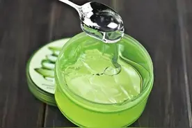 芦荟胶：9种用法，交叉使用，效果强！赶紧了图片