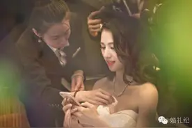 迎送上千宾朋合影数百次 女神级新娘晒出婚礼全天完美时间表图片