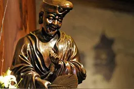 酒肉穿肠过，佛祖心中留——和尚吃肉还有理了？图片