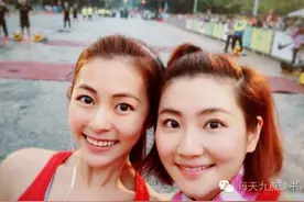 青春偶像 拍戏却意外烧伤，如今又出现在人们眼前图片