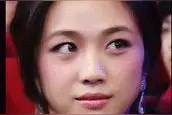 男朋友偷瞄美女怎么办？图片