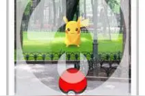 100%投出曲球！《Pokemo Go》最新辅助器亮相图片