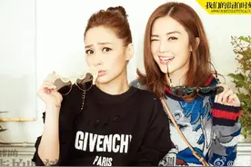 下个月twins三场演唱会！姐妹同框，阿娇的鞋也太大了吧！图片