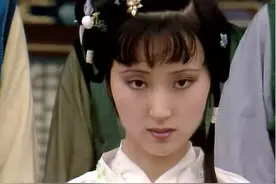 红楼梦里十年期，黛玉只穿一身衣？图片