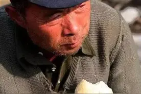 看农民工的日常饭菜，你还有理由浪费粮食吗图片