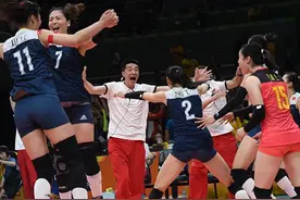 能让巴西球迷哭泣的 除了德国男足 还有中国女排！图片