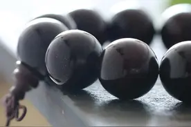 小叶紫檀珠子氧化与包浆!图片
