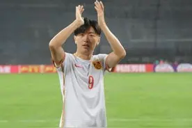国足落选11强人：于汉超张呈栋伤缺 王大雷杨旭郑龙难入法眼图片