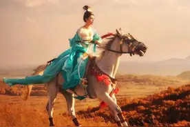 古装剧最美五幅美人骑马图，三位英姿飒爽，两位比美范爷输给她！图片