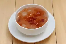 食语 | 桃花树上结桃胶，巧手烹出桃花羹图片