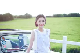 唐艺昕发行单曲 张若昀你女朋友笑起来真好看 郑恺也来凑热闹图片