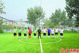 首届五人制笼式足球比赛拉开序幕：家门口的“奥运会”图片