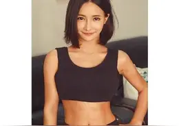 Miss秀腹肌性感照，草莓评价满分若风无视！图片