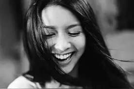 薛凯琪 | 十年后的F小姐图片