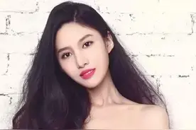 吴优生活照曝光，没想到你是这样的“大胸姐”！图片