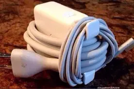 苹果电源适配器正确的维护和缠线，别说没告诉你图片