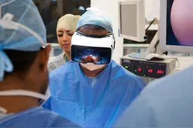 VR只能用来看小电影or玩游戏？分分钟救你一命图片