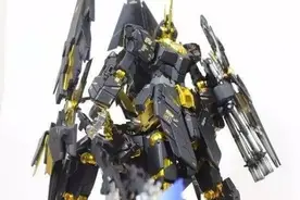高达模型 独角兽之野兽模式图片