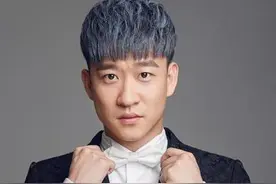 为何只有这俩人敢力挺曹云金，还想在相声界混么？图片