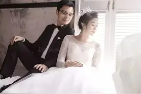 千山万水就当是伏笔，总会遇到姗姗来迟的你。图片