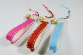 手机链制作教程，手工diy手机链方法图片