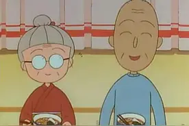 不愧是日本！日两位八十岁老人坚持十八年参加漫展图片