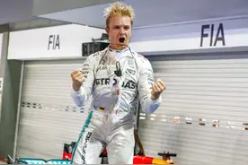 F1新加坡大奖赛－－罗斯伯格夺冠图片