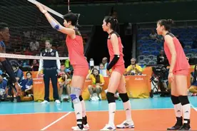 中国女排3-0战胜劲敌意大利夺里约首胜图片