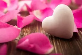 这3个生肖，一辈子烂桃花最多，可能有二婚图片