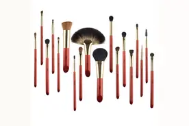 配方师说|不要再抱怨化妆伤皮肤，你清洗化妆工具了吗？图片