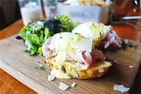 折腾了一夜，我想陪你吃早餐图片