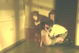 我是小镇来的穷屌丝学生，竟和辅导员发生了师生恋4图片