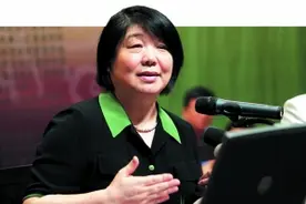 毕淑敏经典语录21句，修炼优等的心图片