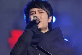 欢子安徽阜阳演唱会 心痛2009 得到你的人却得不到你的心