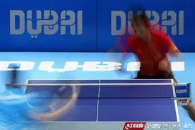 国乒男神张继科比赛外媒拍的高清图，对不起我笑了！图片