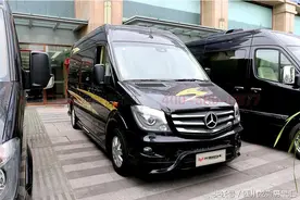 奔驰斯宾特商务车 现车特惠只要88万 龙舜房车汇图片