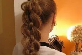 10款大方好看的辫子扎发，很多网红都喜欢这样的哦！图片