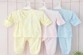 新生宝宝夏天怎样穿衣服更合适 妈妈们看这里图片