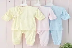 新生宝宝夏天怎样穿衣服更合适 妈妈们看这里图片