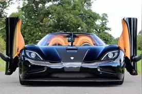 黑色碳纤维幽灵 柯尼塞格Agera R图片