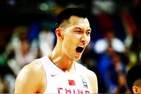 重返NBA！湖人老将底薪签下易建联！图片