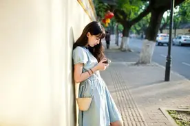 不见面不等于不思念，只是想看你一面图片