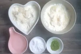 这样简单抹茶蛋黄酥制作，让你直流口水~~图片