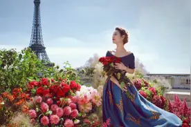 中国女星微博粉丝排行前五名最新出炉，赵薇第三，范冰冰不上榜图片