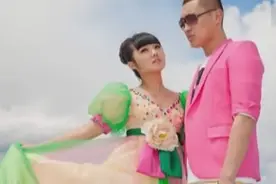 刘老根大舞台二丫王悦和老公大个付滃演唱《都要好好的》视频封面