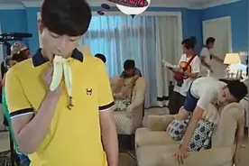 《旋风少女》片场NG拍摄花絮 杨洋吴磊对戏欢乐多