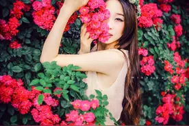 每个女孩失恋后，会痛哭一场图片