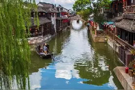 倚楼听风雨，淡看江湖路-西湖印象2图片