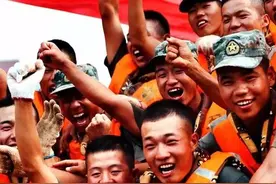 送狗粮啦！兵哥哥和他的十位“情人”图片
