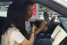 南宁驾培试行“先学后付” 妈妈再也不用担心我的车技！图片